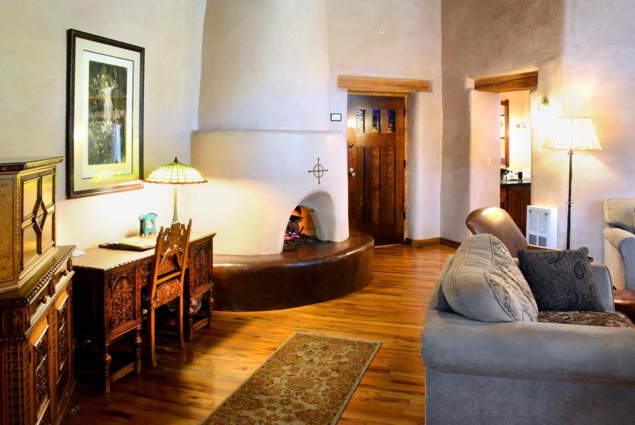 The Governor's Suite