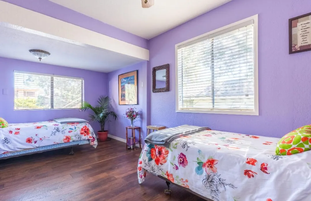 Spacious House With Hot Tub Spa, To Enjoy Red Rock View, Near Amitabha Stupa, And Trails-1